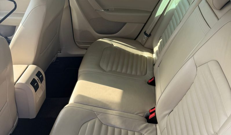 Volkswagen Passat Variant completo